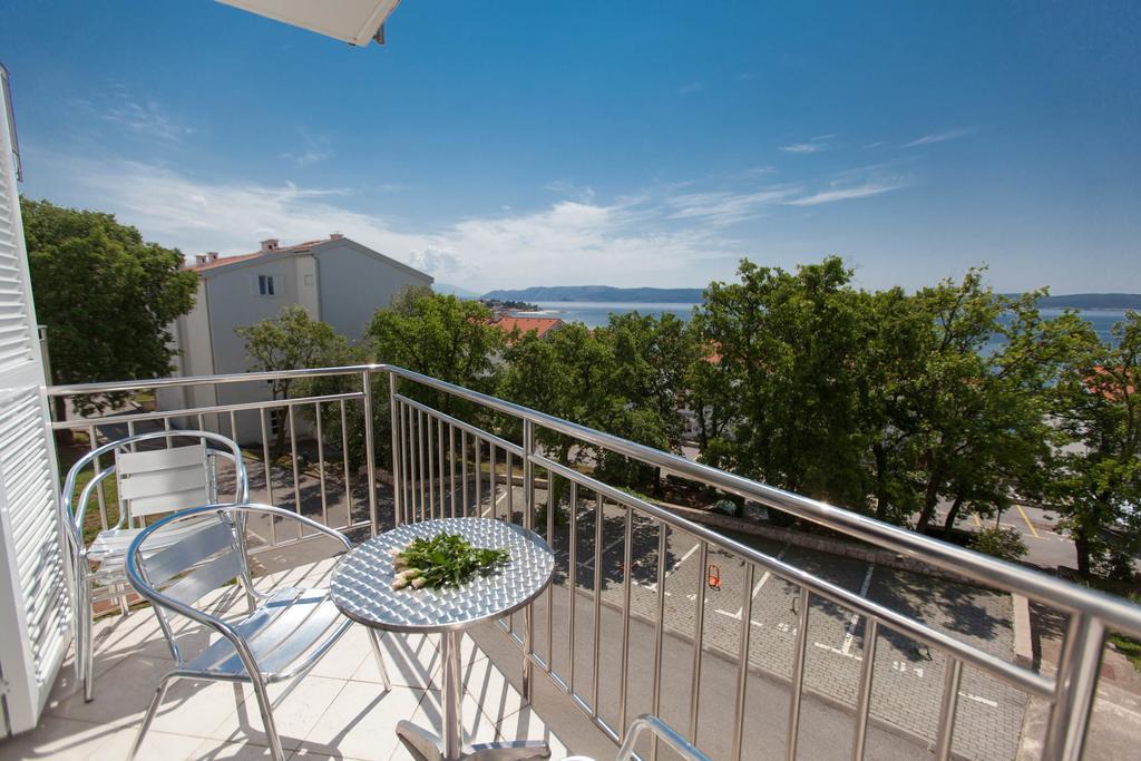 Apartments Ines Selce Exteriér fotografie